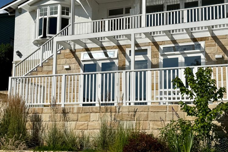 Glorious Views –  beautiful 1925 heritage house