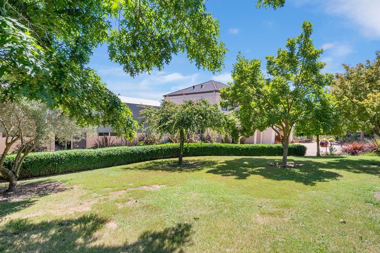 Buffalo River Retreat – 6 Bedroom