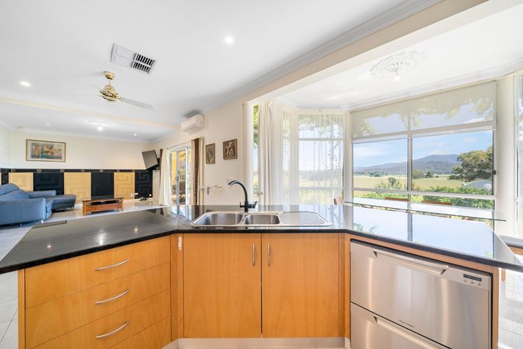 Buffalo River Retreat – 5 Bedroom