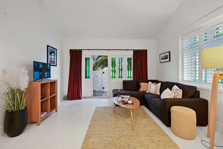 Apartment 22