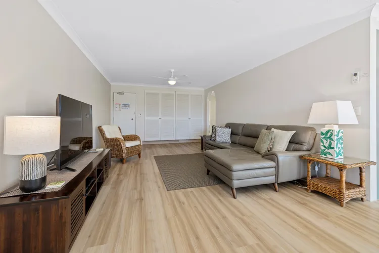 Sunrise by the Sea 1 – Oceanview Apartment