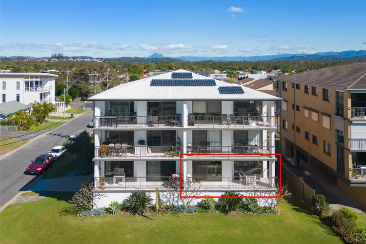 Sunrise by the Sea 1 – Oceanview Apartment