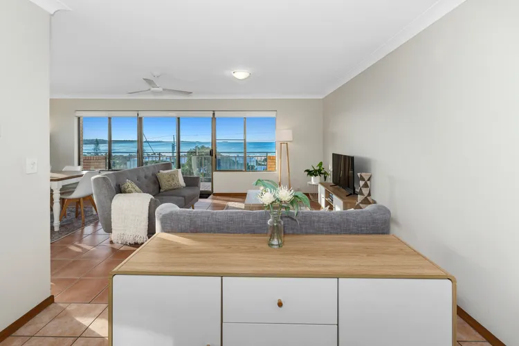 Sea Gaze 4 – With Remarkable Ocean Views