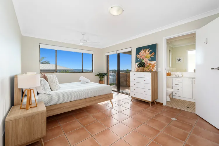 Sea Gaze 4 – With Remarkable Ocean Views