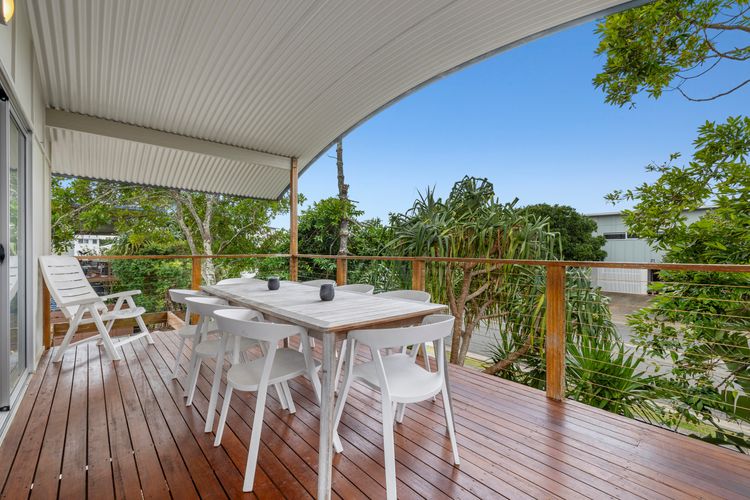 Beach Shacks 1 – With Complex Pool, Spa and Bbq