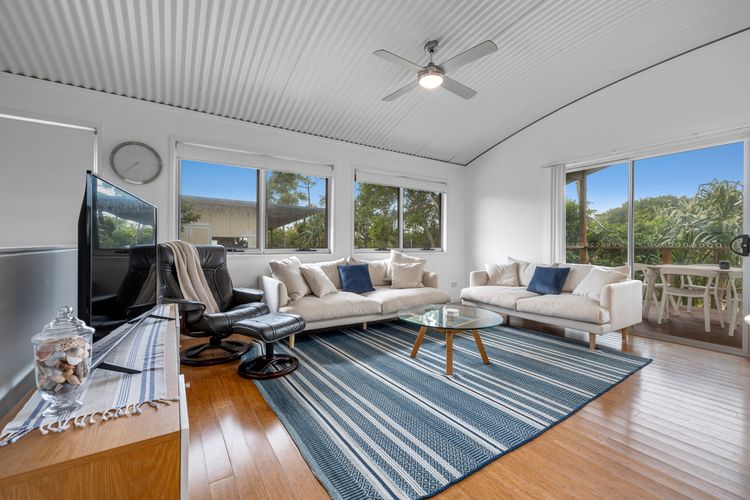 Beach Shacks 1 – With Complex Pool, Spa and Bbq