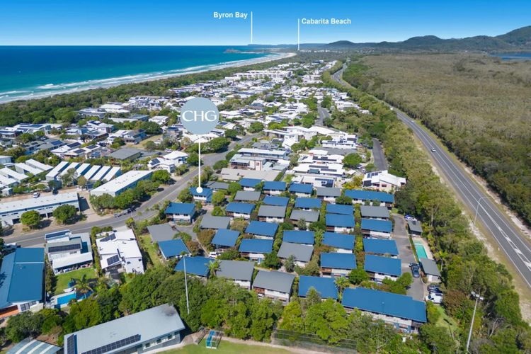Beach Shacks 1 – With Complex Pool, Spa and Bbq