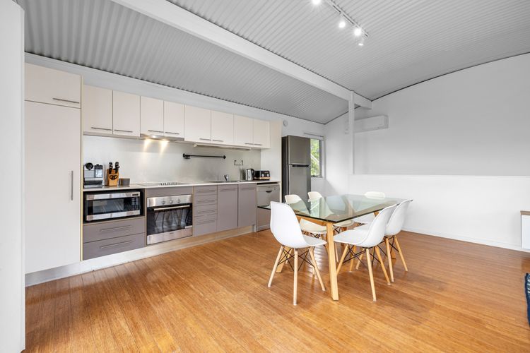 Beach Shacks 1 – With Complex Pool, Spa and Bbq