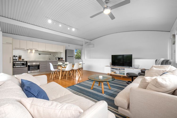 Beach Shacks 1 – With Complex Pool, Spa and Bbq