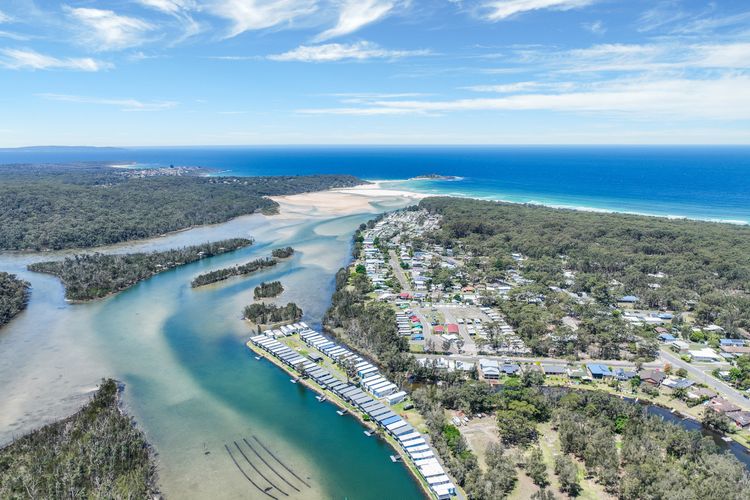 CABIN 17 – Lake Conjola
