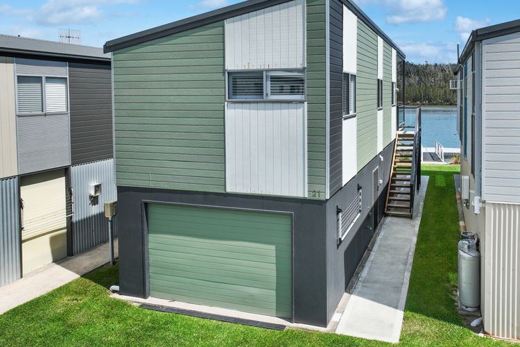 CABIN 21 – Lake Conjola