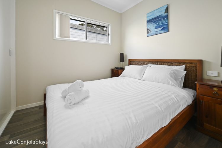 CABIN 60 – Lake Conjola