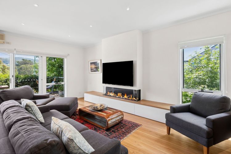 Luxury Lorne