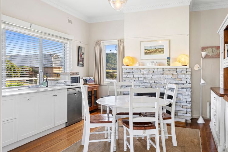 The White House – Prime Location & Oozing Character – Wi-Fi