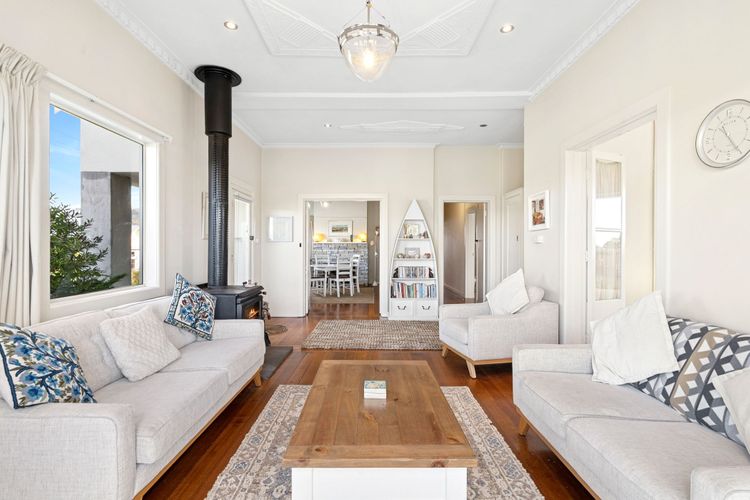 The White House – Prime Location & Oozing Character – Wi-Fi