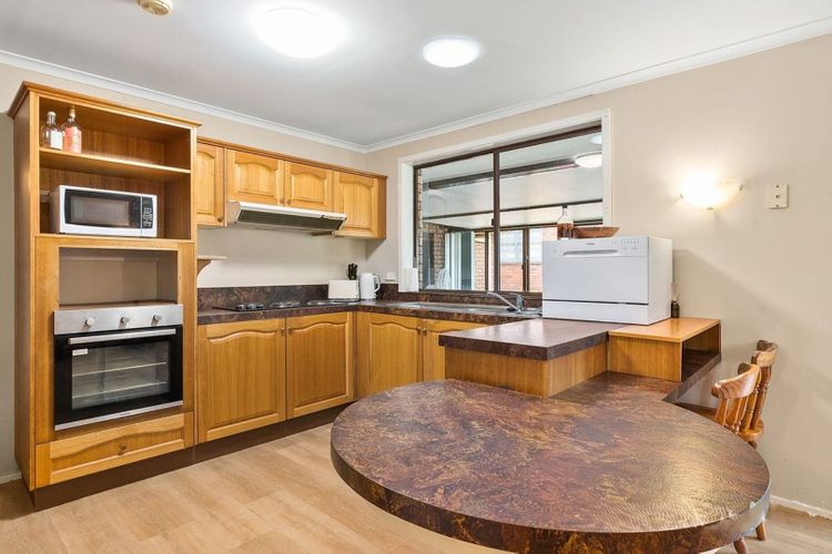 Salty Waves Escape at Jervis Bay – 3BR relaxed beach side living