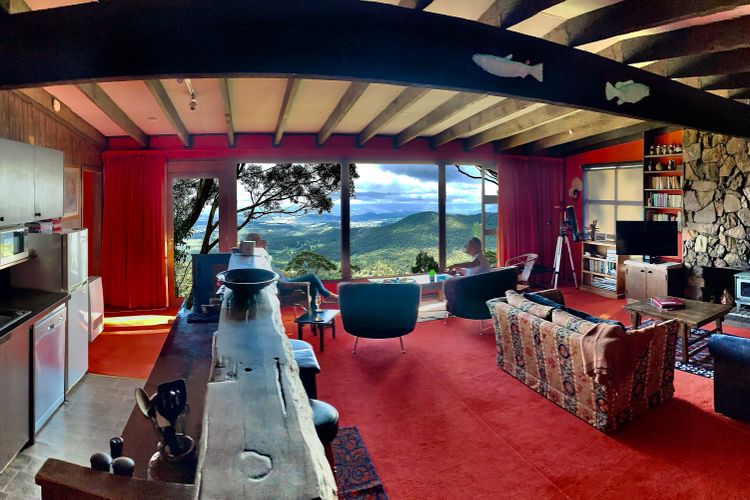 Moonya Lodge
