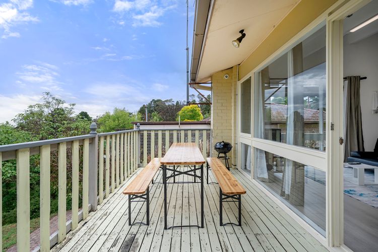 Narrow Neck Hideaway