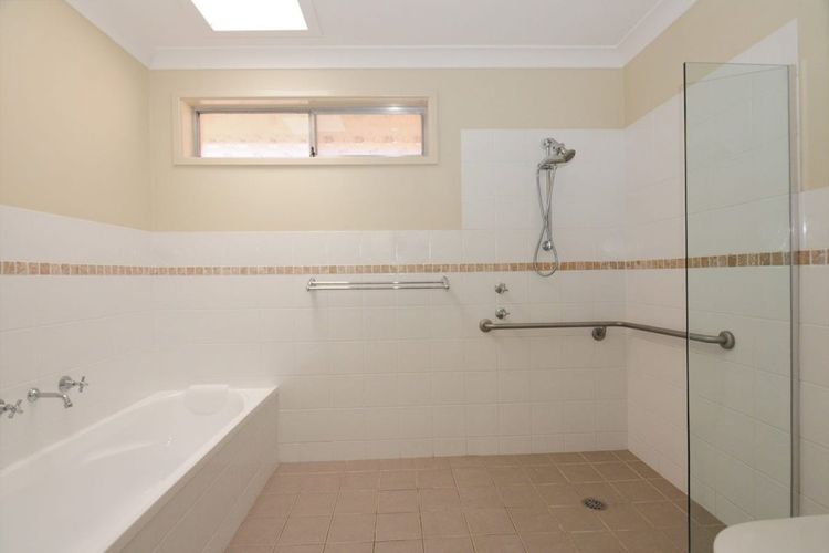 Peaceful Waterfront, wheelchair accessible – Stunning Location for Family Holiday