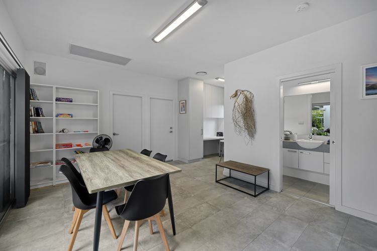 Secret Sanctuary On Seagrass – Luxury Coastal Retreat in Jervis Bay
