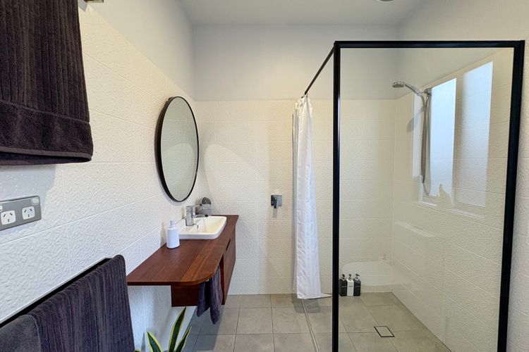 Secret Sanctuary On Seagrass – Luxury Coastal Retreat in Jervis Bay