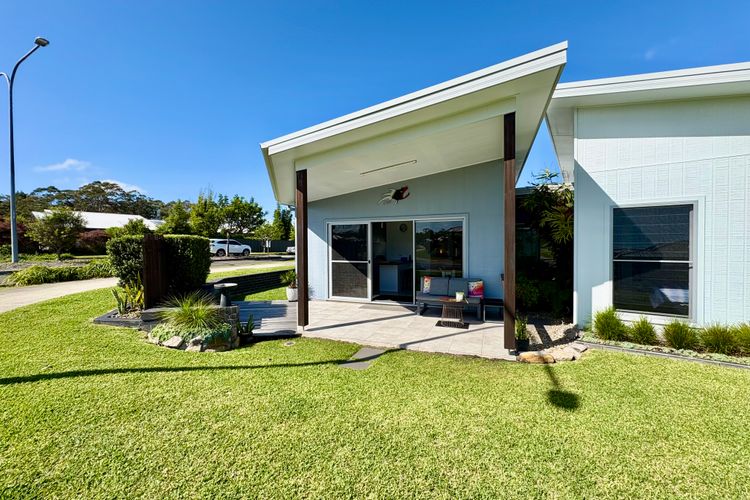 Secret Sanctuary On Seagrass – Luxury Coastal Retreat in Jervis Bay