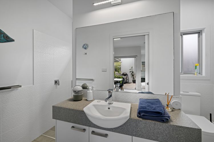 Secret Sanctuary On Seagrass – Luxury Coastal Retreat in Jervis Bay