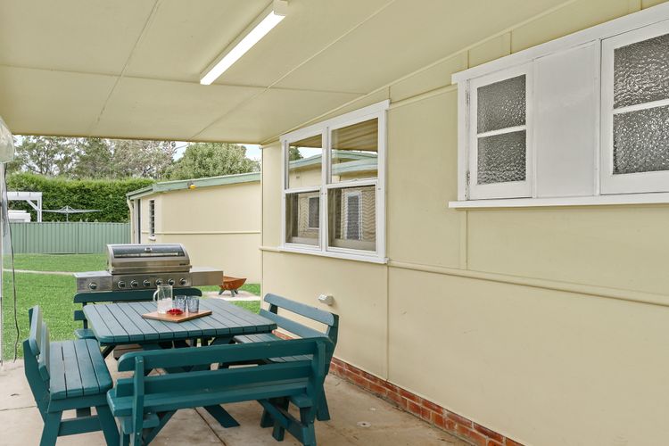 Coastal Retro House – Husky