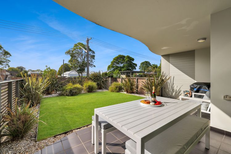Our Beach House at Husky – Stay for 3 Pay for 2! Relax in Style