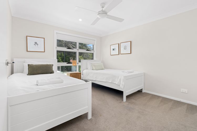 Tranquility Beach House – Absolute Waterfront