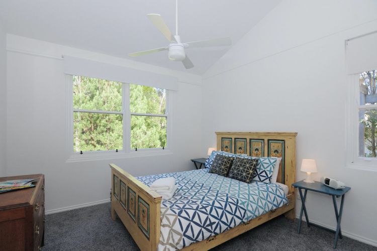 Greenfields Beach House – Linen and WiFi included
