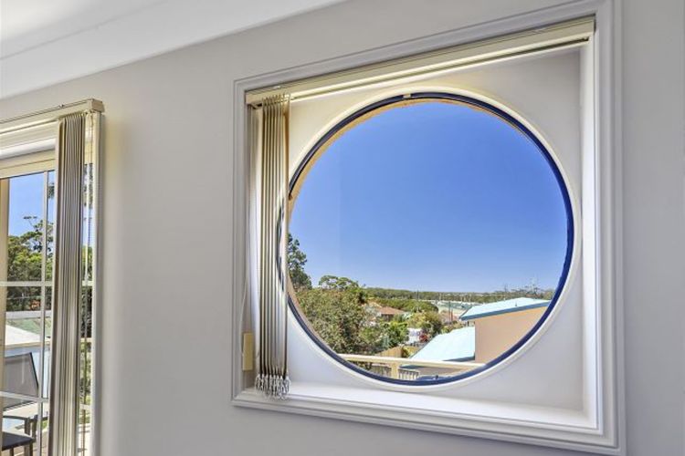 Woo23/15 – The Porthole of Huskisson by Experience Jervis Bay