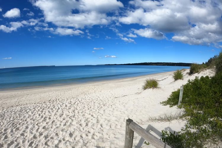 Eli39 – Jacs Joint by Experience Jervis Bay