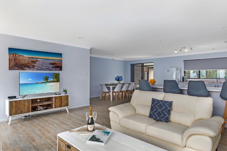 Moona Beach House by Experience Jervis Bay