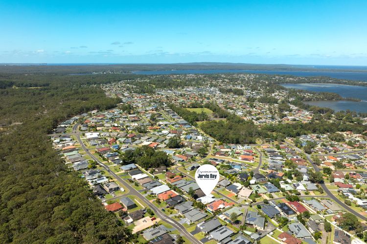 Tur34 – Topsy Turvey by Experience Jervis Bay