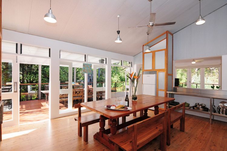 Fre103a – Greenfields Beach House
