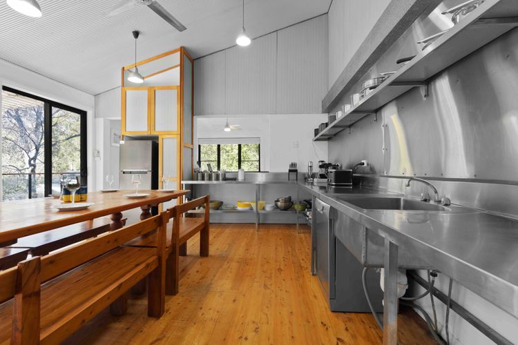 Fre103a – Greenfields Beach House
