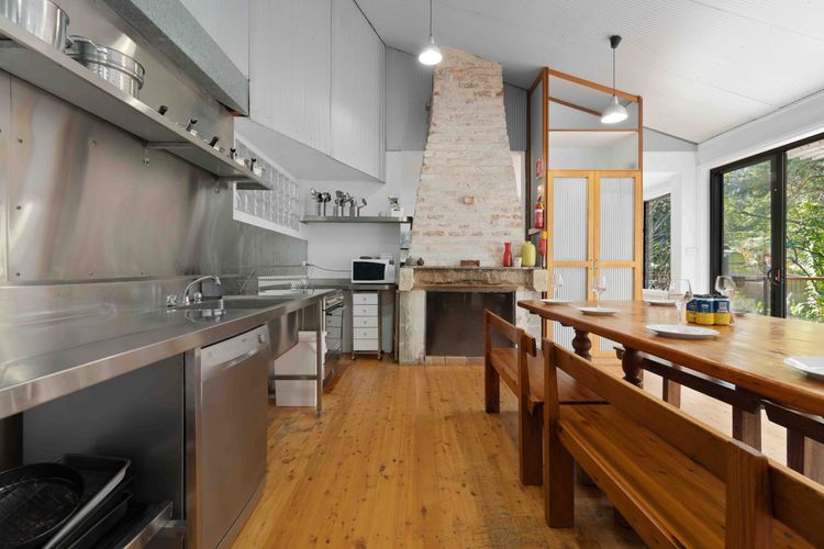 Fre103a – Greenfields Beach House