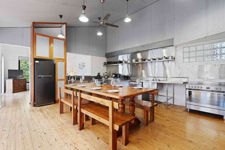 Fre103a – Greenfields Beach House