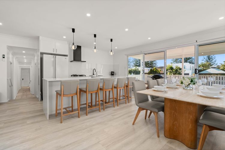 Bay1a – Bayswater Beach House 1 by Experience Jervis Bay