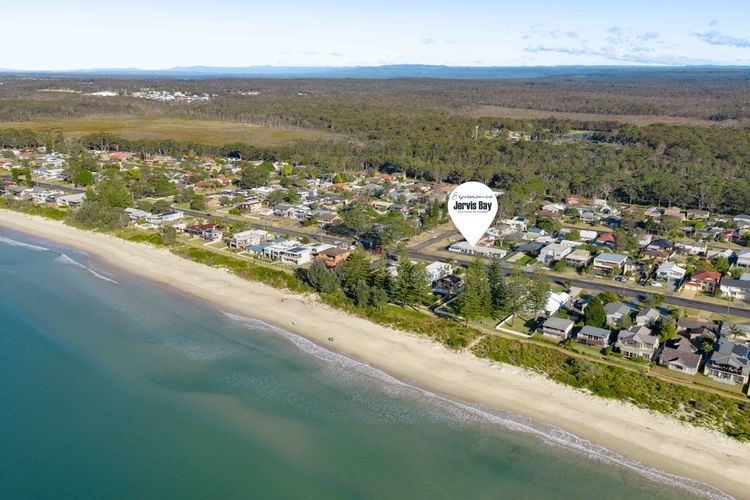 Bay1b – Bayswater Beach House 2 by Experience Jervis Bay