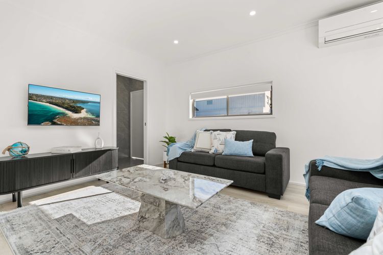 Bay1b – Bayswater Beach House 2 by Experience Jervis Bay