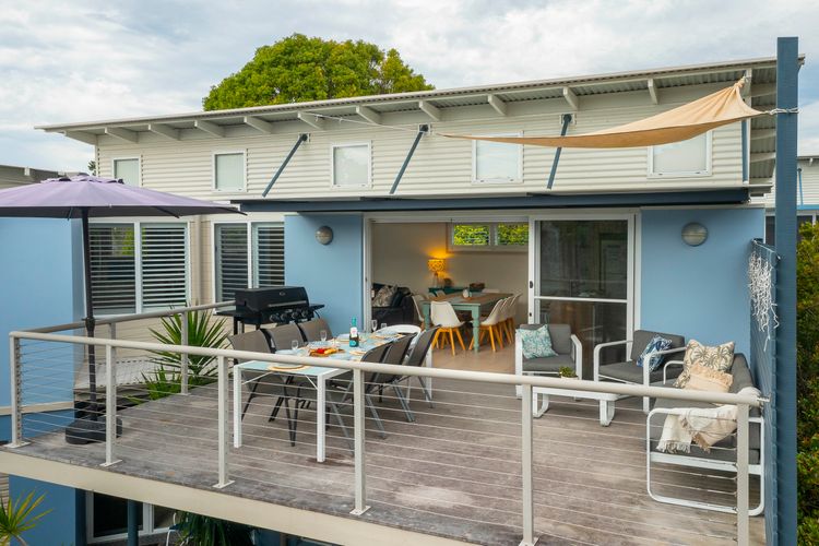 Dun2/9 – White Sands Deck House by Experience Jervis Bay