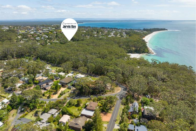 Eli1/393 – Banksia on Blenheim by Experience Jervis Bay