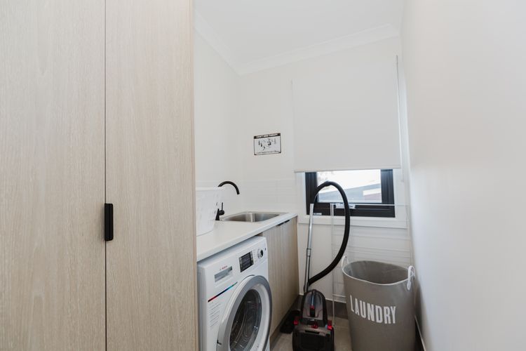 15A Jagungal Close