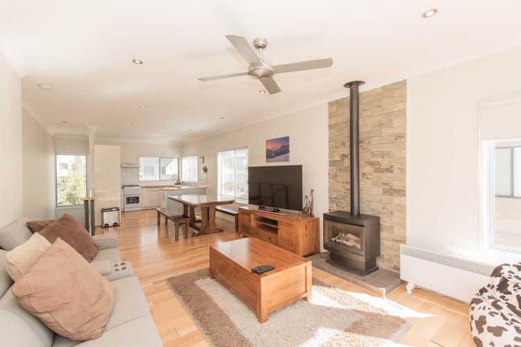 Aspect – 1/8a Poley Cow Lane