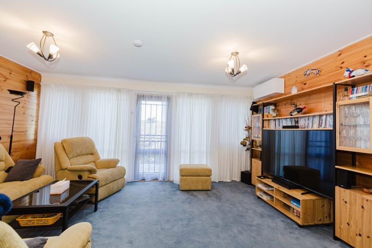 Montebello – 2/12 Cobbodah Street