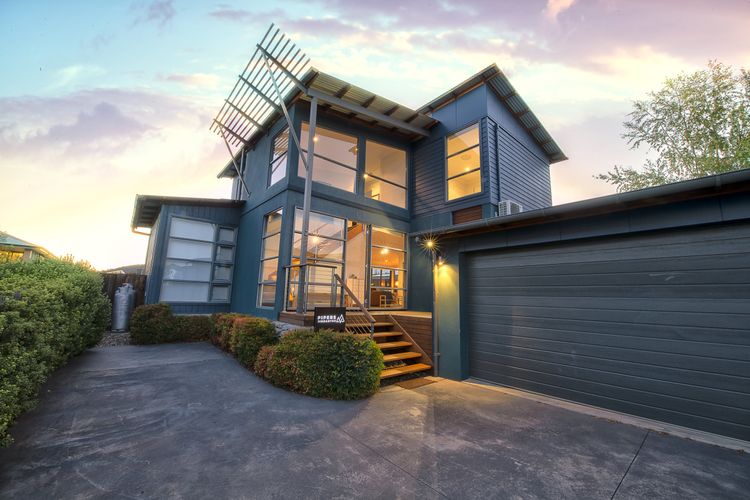 Piper’s – 2/111A Gippsland Street