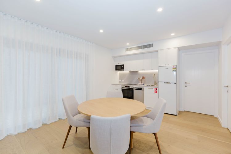 Rawson Retreat – 10 Rawson Street – Entire