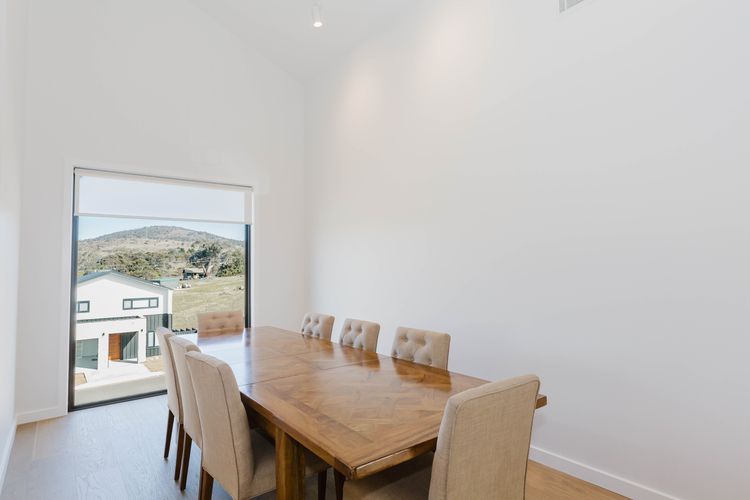 Rawson Retreat – 10 Rawson Street – Entire